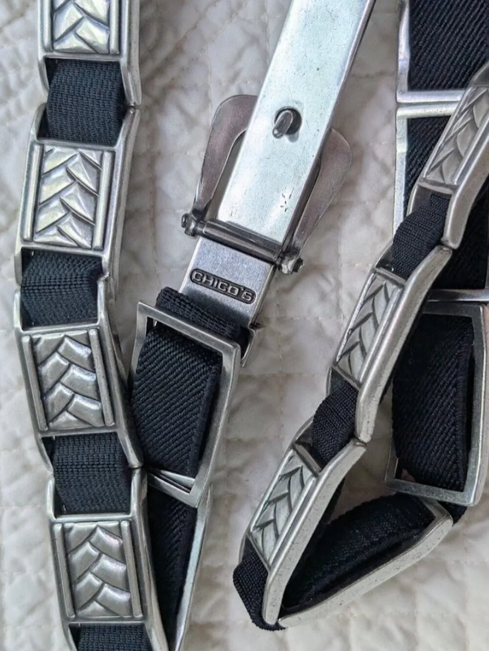 Vintage Chico's Rectangular Silver Metal Tile Concho Elastic Belt Fits 40-48